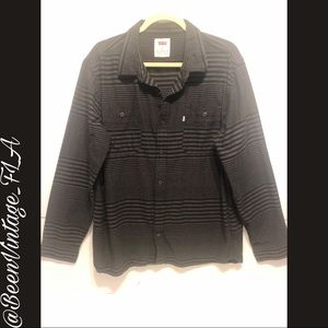 Levi Stratus Co button up size XL